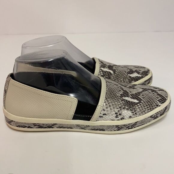 LOGO by Lori Goldstein Mixed Media Sneaker A20 - Picture 7 of 10